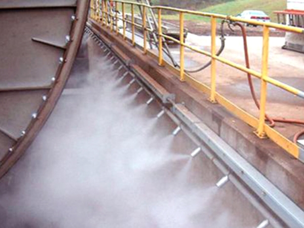 Working principle of dry fog dust suppression